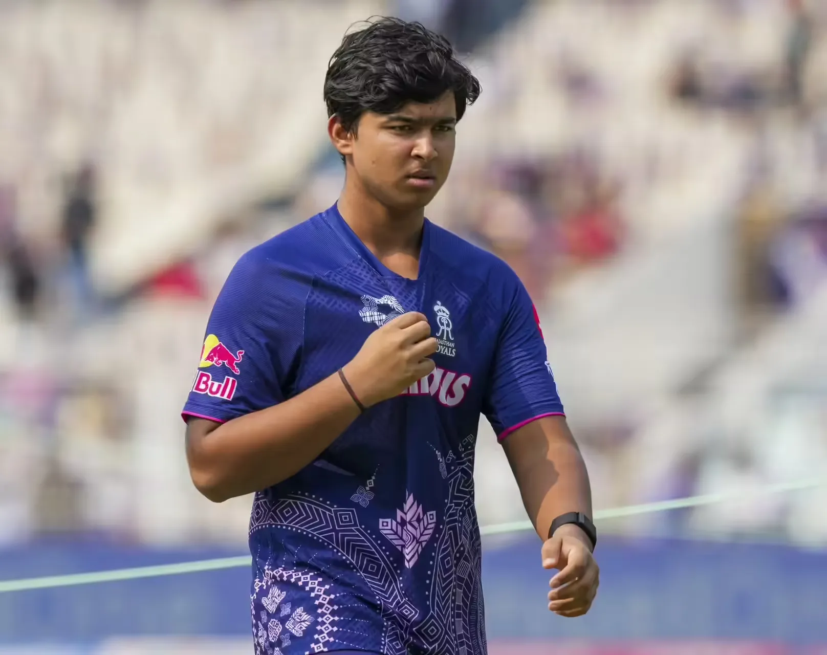 'Jyada gyaan mat do': 14-yo Vaibhav Suryavanshi receives golden advice - Watch